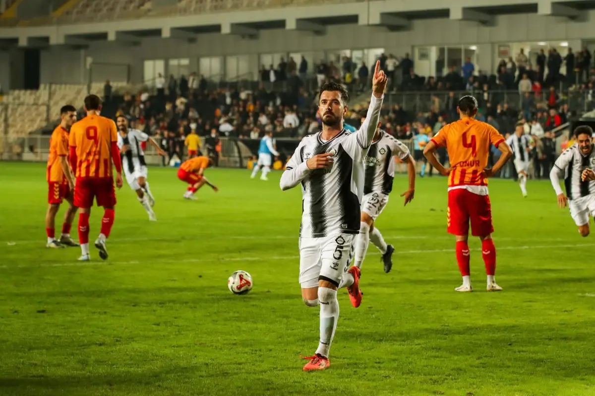 altay tire fkyi gecerek uc puan aldi VKI2xfhI.jpg