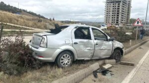 kastamonuda takla atan otomobilde 2 yarali rWrLAed6.jpg