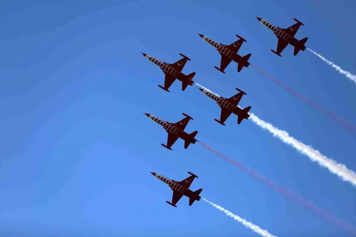 turk yildizlari bandirmada unutulmaz gosteri duzenledi 9M9JwrPN.jpg