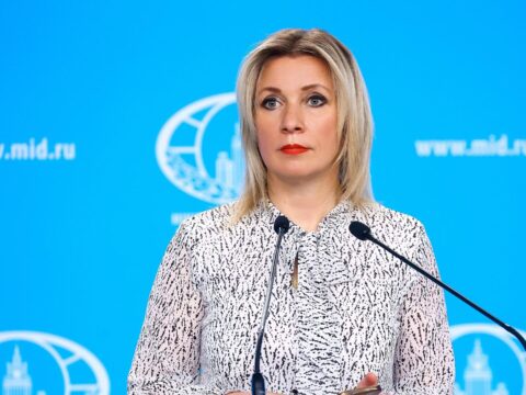 zaharova bati medyasi soylentileri bizzat yayip ardindan da bizzat yalanliyor 7Lt4c32H.jpg