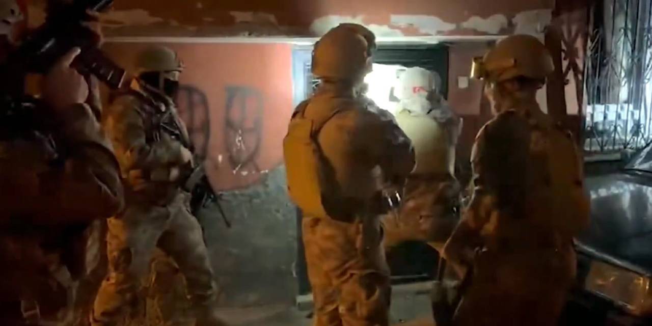 41 ilde dev silah kacakciligi operasyonu binlerce muhimmat ele gecirildi m2uXPgrX.jpg